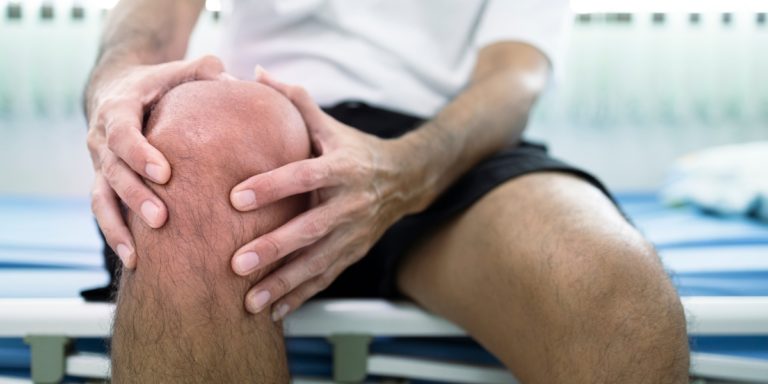 Leia mais sobre o artigo Artrose no joelho: o que é, causas e tratamento